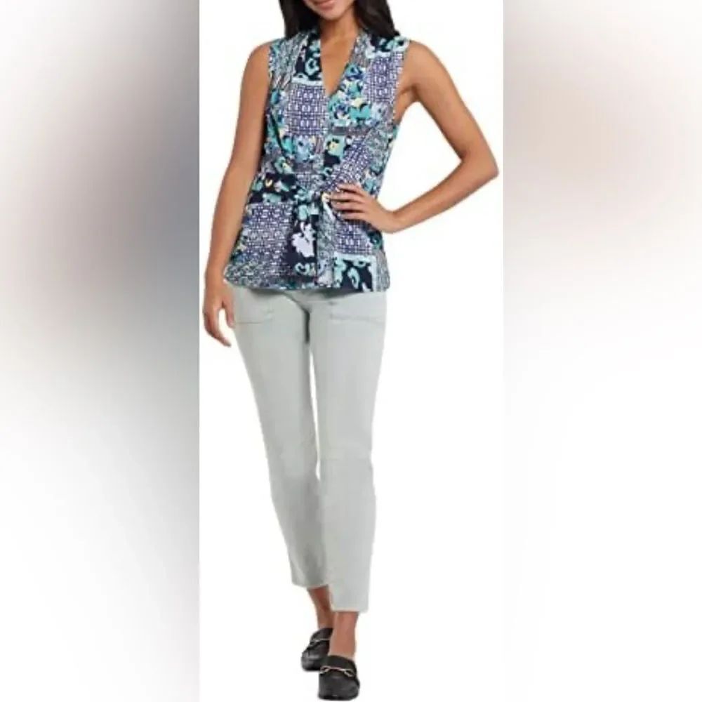 NWT Tribal womens Tribal SleeveLess Blouse W/Front Knot-lagoon Blouse T2